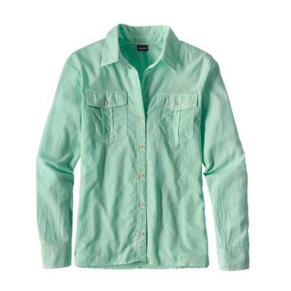 Patagonia Like New Lightweight A/C Button Down